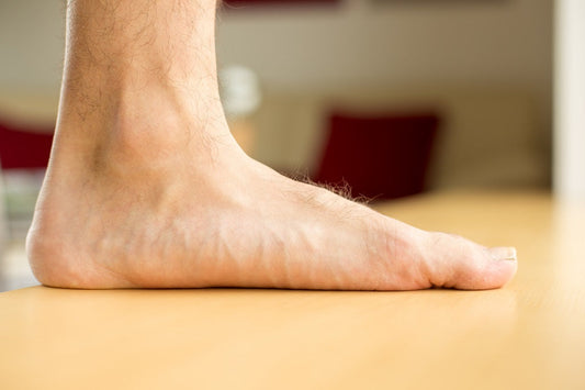 FLAT FEET: UNDERSTANDING THE CONDITION AND FINDING THE RIGHT FOOTWEAR