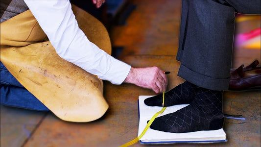 FINDING THE PERFECT FIT: SOLUTIONS FOR WIDE, NARROW/STANDARD, AND BUNION FEET
